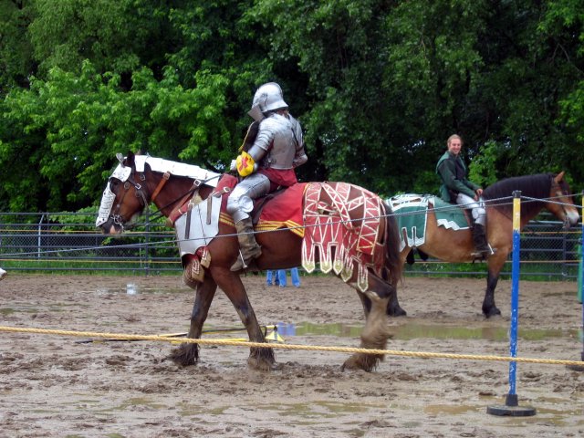 joust